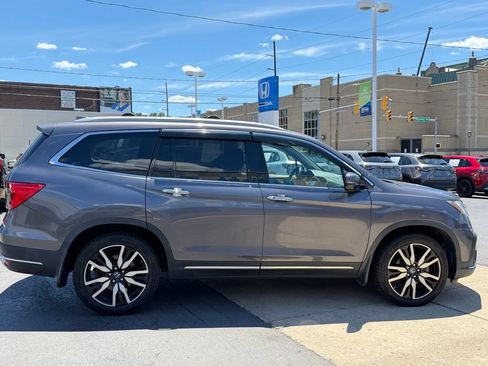 Certified 2020 Honda Pilot Touring image 31