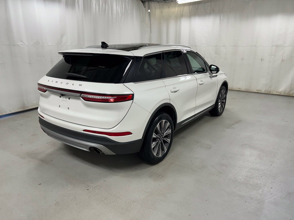 Used 2020 Lincoln Corsair Reserve AWD/4WD image 5