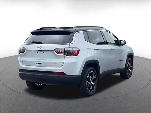 Used 2025 Jeep Compass Limited AWD/4WD image 15