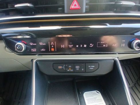 New 2026 Kia Carnival SX Prestige FWD image 19