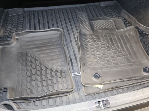 Used 2024 Toyota Camry LE image 51