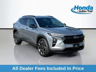 Used 2025 Chevrolet Trax RS w/ Driver Confidence Package