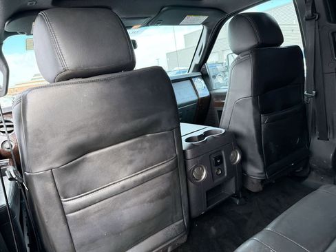 Used 2016 Ford F250 Platinum w/ FX4 Off-Road Package image 18