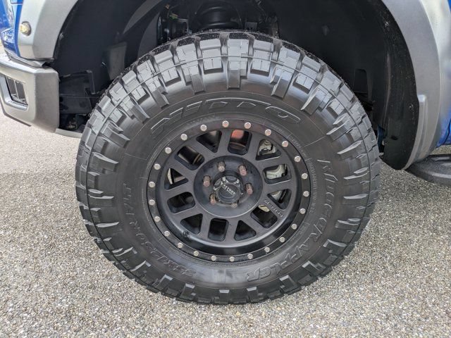 Used 2018 Ford F150 Raptor w/ Equipment Group 802A Luxury AWD/4WD image 11