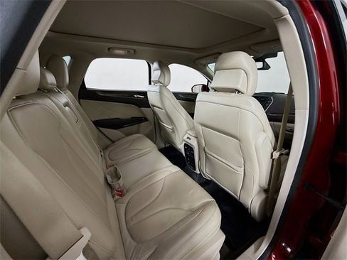 Used 2019 Lincoln MKC Reserve w/ MKC Climate Package image 29
