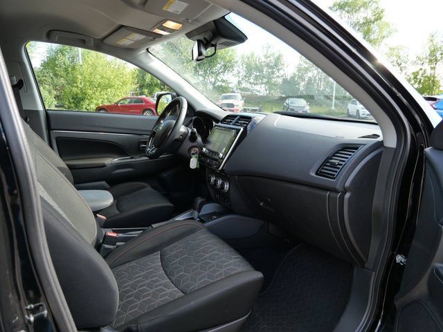 Used 2024 Mitsubishi Outlander Sport LE AWD/4WD image 8
