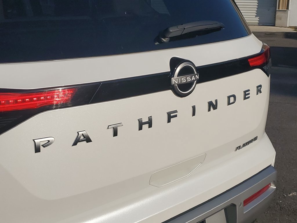 Used 2025 Nissan Pathfinder Platinum w/ Cargo Package FWD image 16
