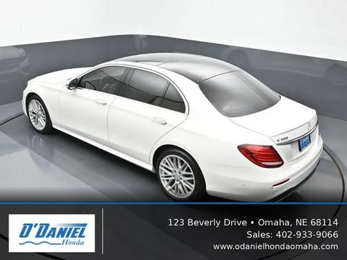 Used 2019 Mercedes-Benz E 300 4MATIC image 15