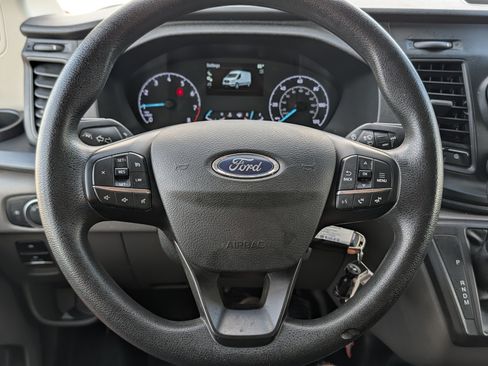 Certified 2025 Ford Transit 250 Low Roof w/ Exterior Upgrade Package RWD image 24