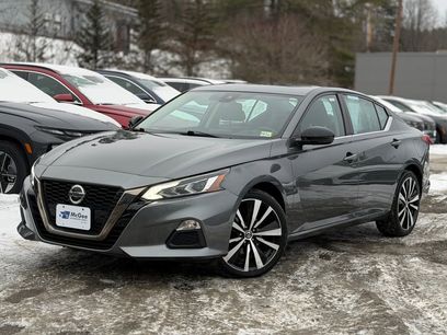 Used 2021 Nissan Altima 2.5 SR w/ SR Premium Package