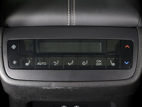 Used 2023 Nissan Pathfinder SL w/ SL Premium Package AWD/4WD image 59