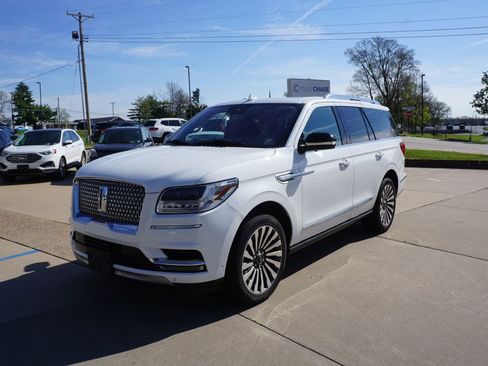 Used 2020 Lincoln Navigator Reserve w/ Luxury Package image 1