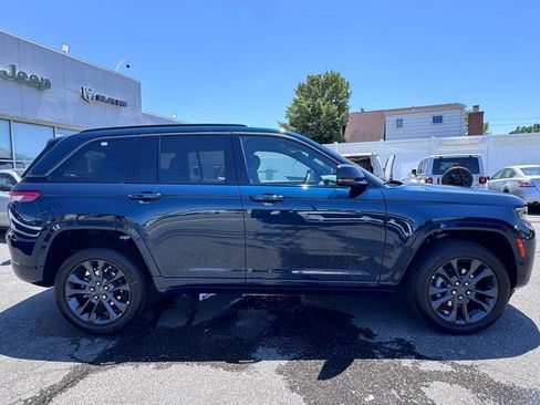 New 2026 Jeep Grand Cherokee Limited AWD/4WD image 8