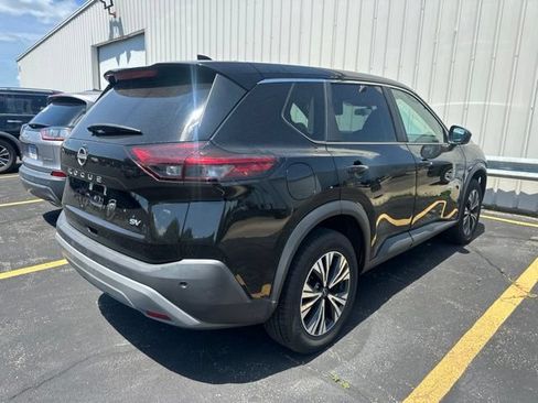 Used 2023 Nissan Rogue SV FWD image 13