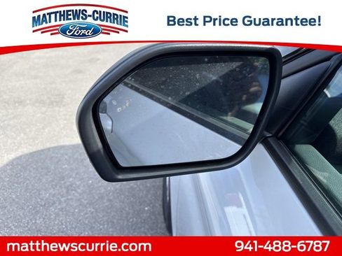 New 2026 Ford Explorer Active RWD image 10