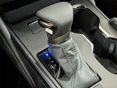 New 2025 Lexus ES 350 w/ Premium Package image 31