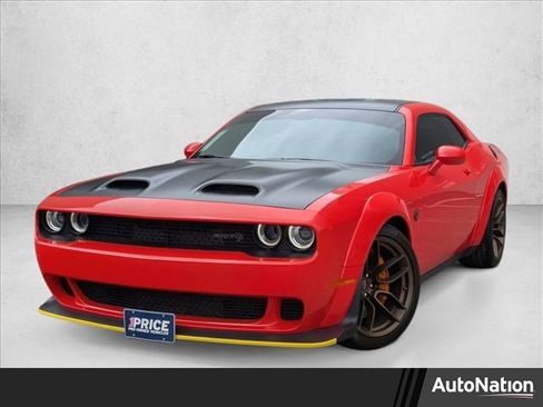 Used 2023 Dodge Challenger SRT Hellcat image 1