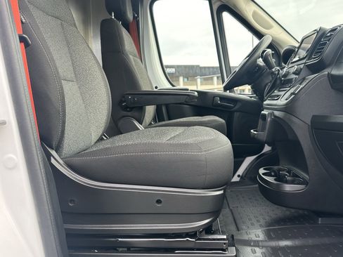 Used 2023 RAM ProMaster 3500 w/ Driver Convenience Group image 16