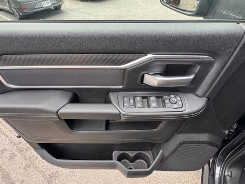 New 2026 RAM 2500 Big Horn AWD/4WD image 10