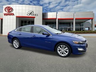 Used 2023 Chevrolet Malibu LT video 1