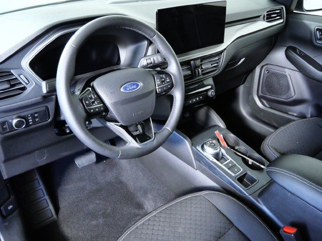 Certified 2023 Ford Escape Active w/ Tech Pack #2 AWD/4WD image 3