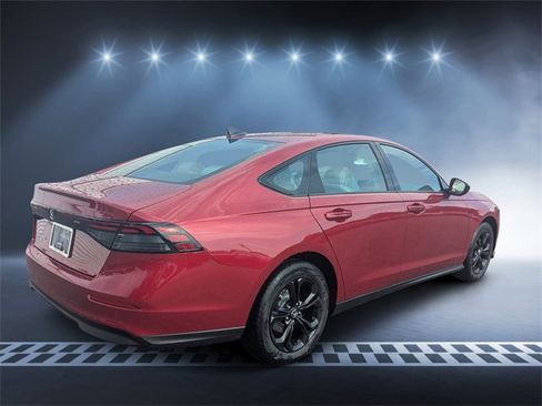 New 2025 Honda Accord SE image 3