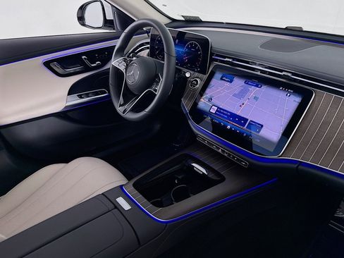 Used 2026 Mercedes-Benz E 450 E 450 image 16