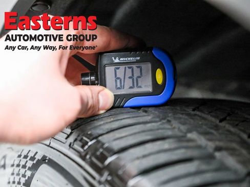 Used 2024 Subaru Solterra Touring image 28