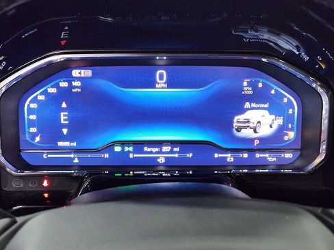 Used 2025 Chevrolet Silverado 1500 LT Trail Boss w/ Convenience Package II image 38