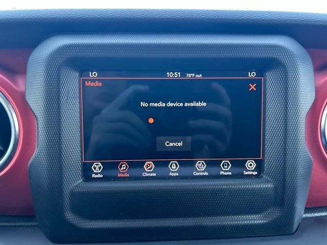 Used 2021 Jeep Wrangler Unlimited Rubicon w/ Dual Top Group AWD/4WD image 34