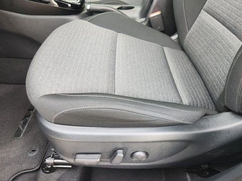 Used 2024 Kia Soul EX image 25