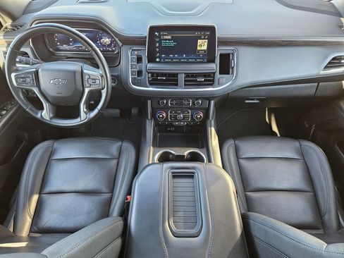 Used 2023 Chevrolet Suburban Z71 image 18