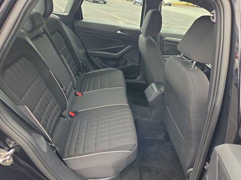 Used 2024 Volkswagen Jetta Sport FWD image 33