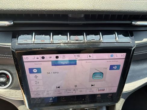 Used 2024 Jeep Grand Cherokee L Limited w/ Luxury Tech Group II image 35