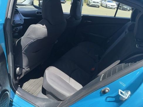Certified 2022 Toyota Prius Prime LE FWD image 6