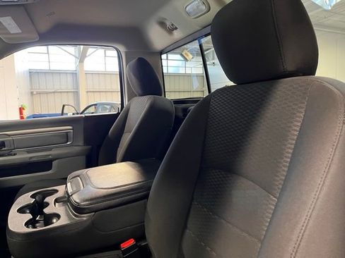 Used 2019 RAM 1500 Express w/ Express Value Package RWD image 15