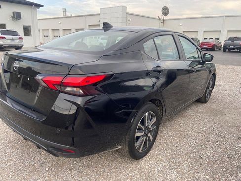 Used 2025 Nissan Versa SV FWD image 6