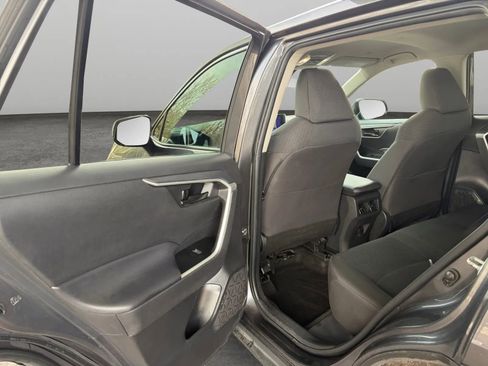Used 2023 Toyota RAV4 LE image 12