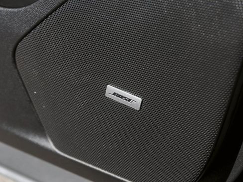 Certified 2025 Cadillac XT6 Premium Luxury image 23