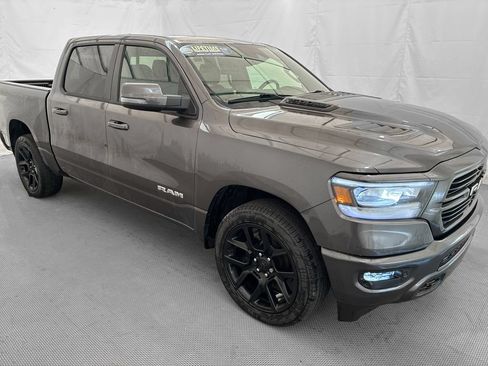 Used 2023 RAM 1500 Laramie AWD/4WD image 10
