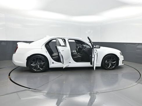 Used 2022 Chrysler 300 S RWD image 31