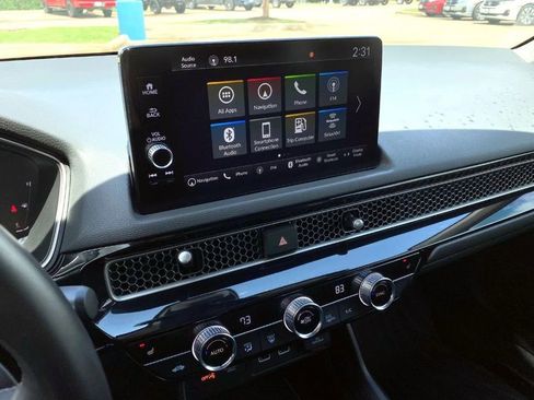 Used 2024 Honda Civic Touring image 16
