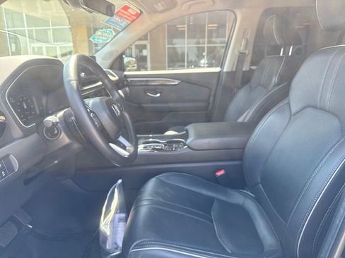 Certified 2025 Honda Pilot Elite image 8