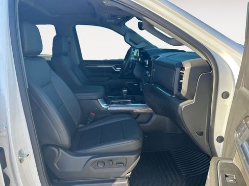 Used 2025 Chevrolet Silverado 1500 LTZ w/ LTZ Premium Package image 10