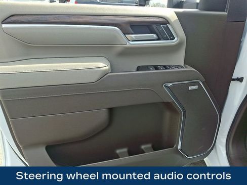 Used 2025 GMC Sierra 2500 SLT w/ SLT Premium Package image 24