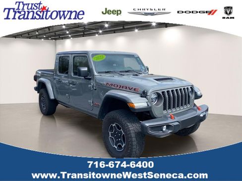 Used 2022 Jeep Gladiator Mojave w/ LED Lighting Group AWD/4WD image 1