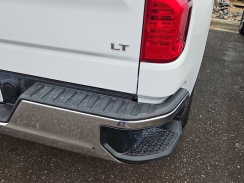 Used 2023 Chevrolet Silverado 1500 LT w/ Protection Package image 4