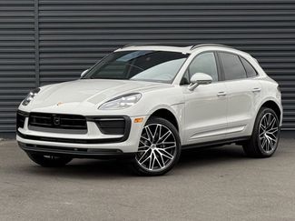 New 2026 Porsche Macan video 1