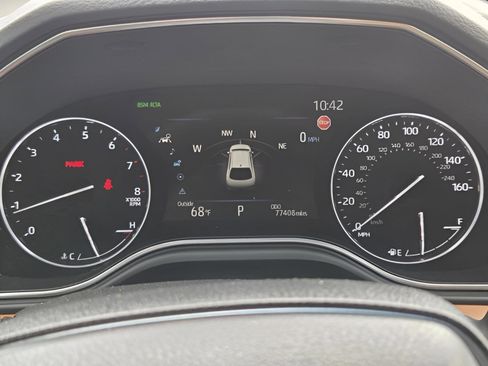 Used 2022 Toyota Avalon Limited FWD image 8