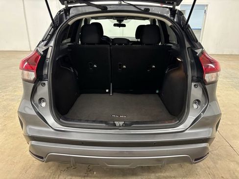 Used 2023 Nissan Kicks S FWD image 26
